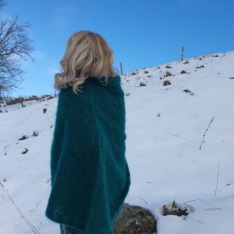Poncho 80 % mohair 20 % soie - Vert sapin 2 Poncho 80 % mohair 20 % soie - Vert sapin