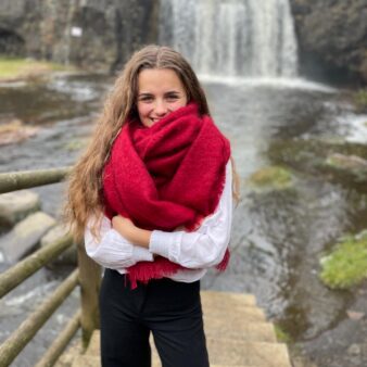 Echarpe rouge tissée - Etole tissée Echarpe rouge tissée - Etole tissée